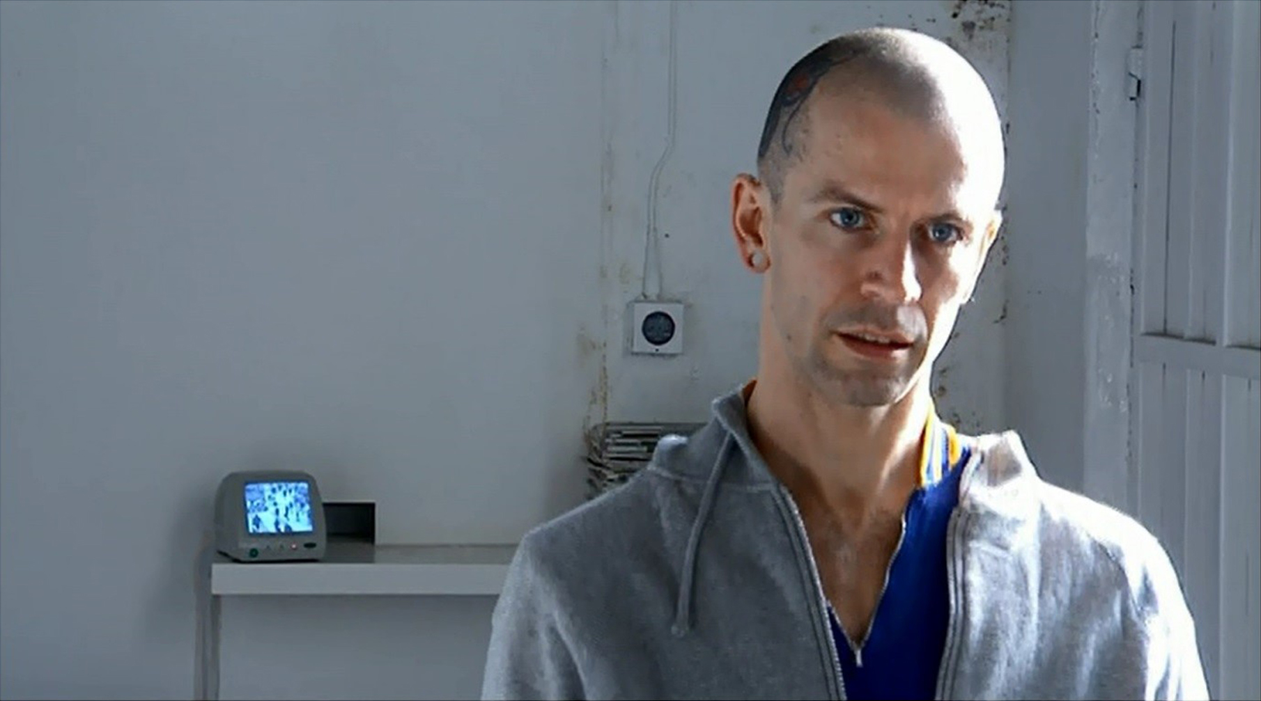 Screenshot. Matthew Morris performing in The Truth